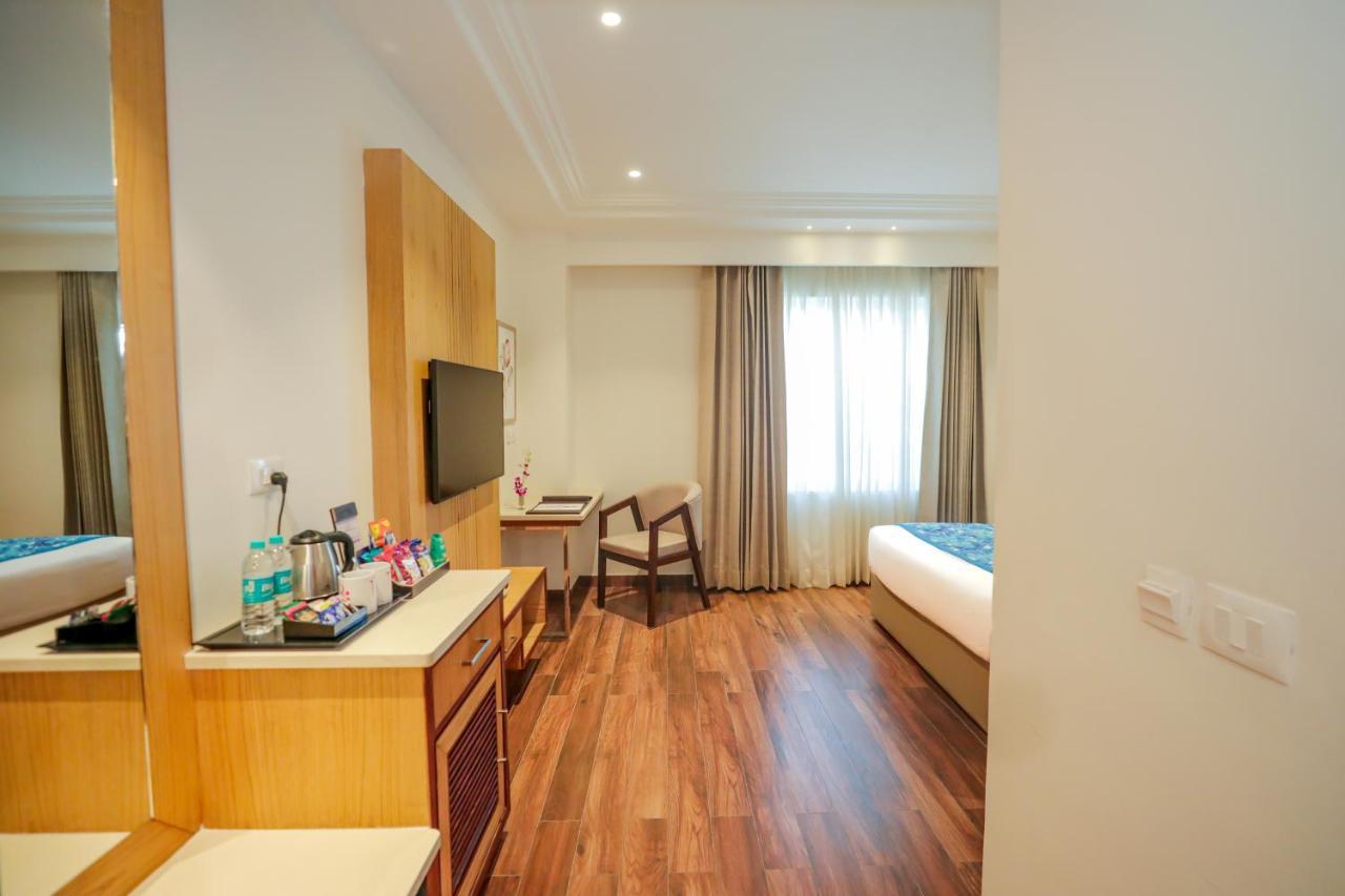 Regenta Place Phagwara By Royal Orchid Hotels Limited Ngoại thất bức ảnh